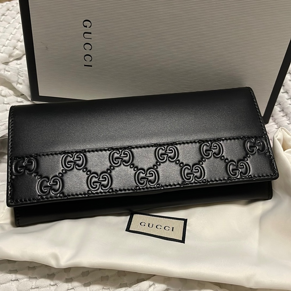 NIB- Gucci- Black Leather Embossed Long Wallet
